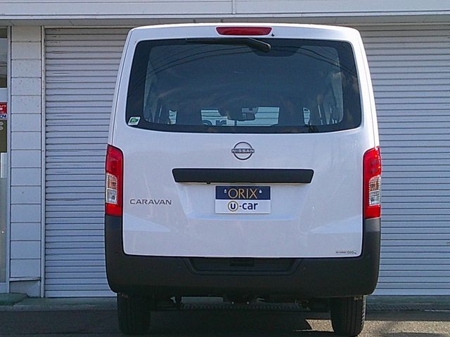 CARAVAN van 4WD