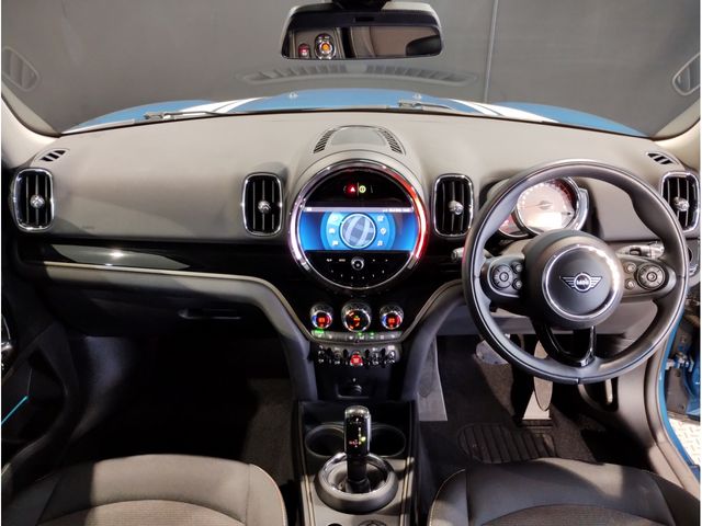 MINI COOPER D CROSSOVER
