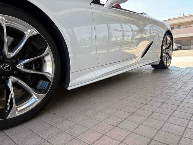 LEXUS LC500 Convertible