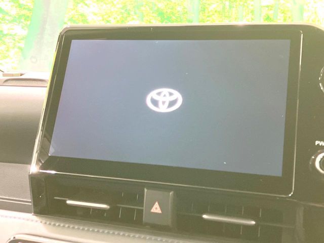 VOXY HYBRID