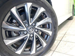 VOXY HYBRID