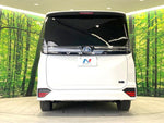 VOXY HYBRID