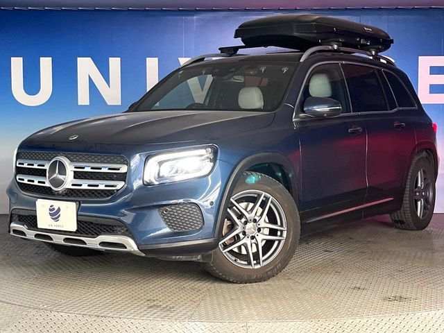 MERCEDES BENZ GLB
