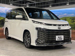 VOXY HYBRID