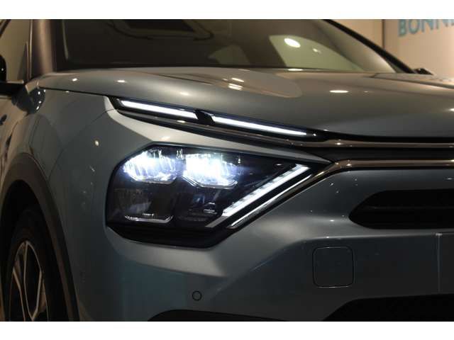 CITROEN E-C4