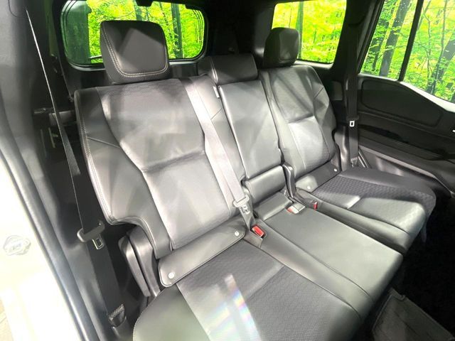 LANDCRUISER 250