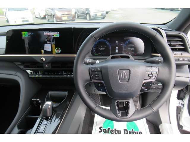 CROWN SPORT