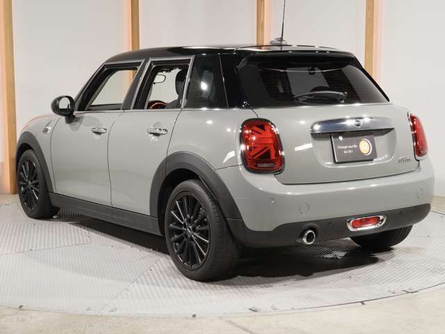 MINI COOPER 5DOOR