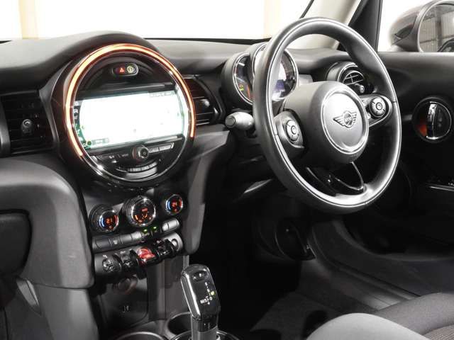 MINI COOPER 5DOOR