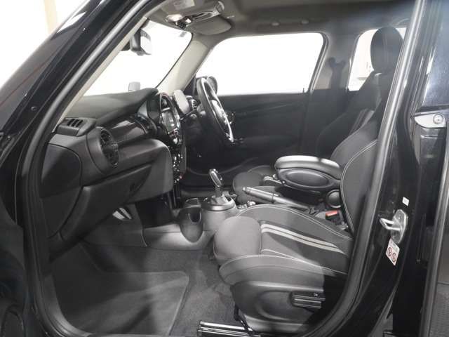 MINI COOPER SD 5DOOR