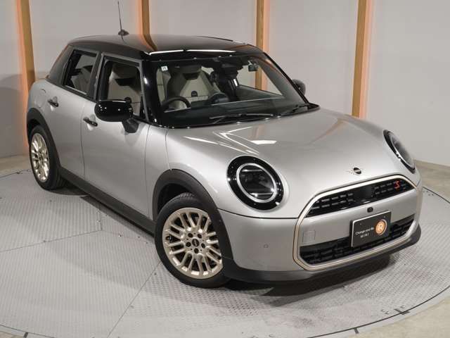 MINI COOPER 5DOOR