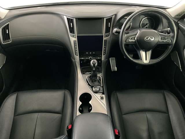 SKYLINE HYBRID 4WD