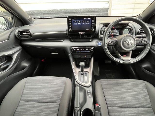 YARIS HYBRID