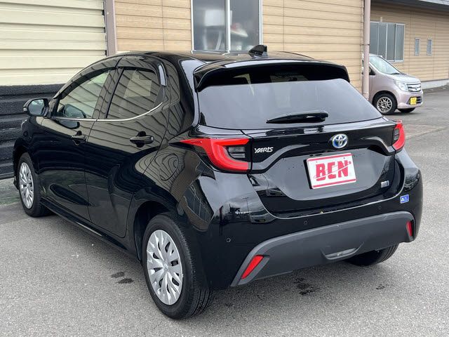 YARIS HYBRID