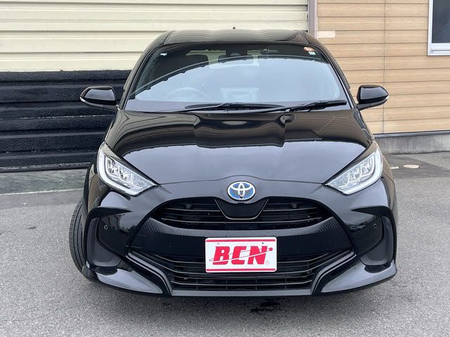 YARIS HYBRID