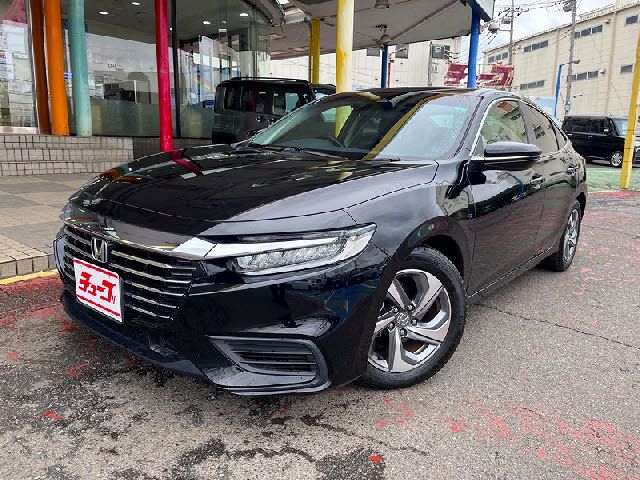 INSIGHT sedan