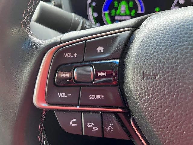 INSIGHT sedan