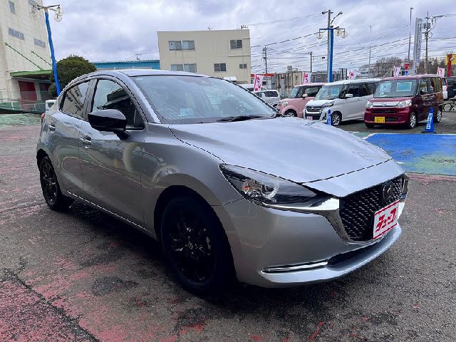 MAZDA2