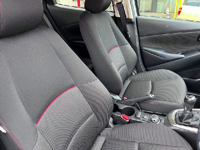 MAZDA2