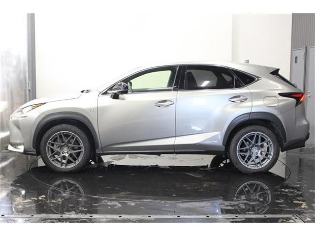 LEXUS NX300h AWD