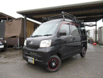 PIXIS 4WD van