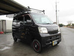 PIXIS 4WD van