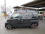 PIXIS 4WD van