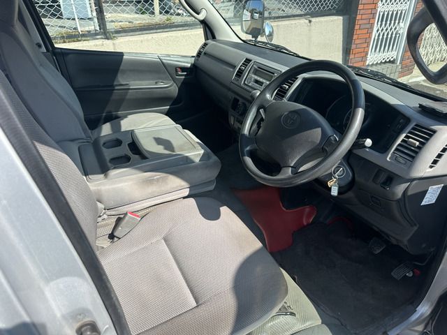 HIACE van 2WD