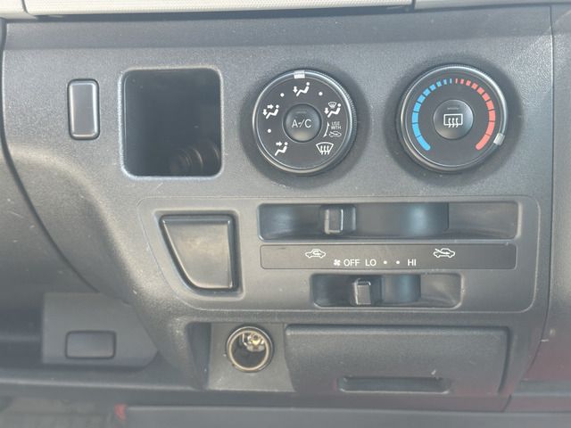 HIACE van 2WD
