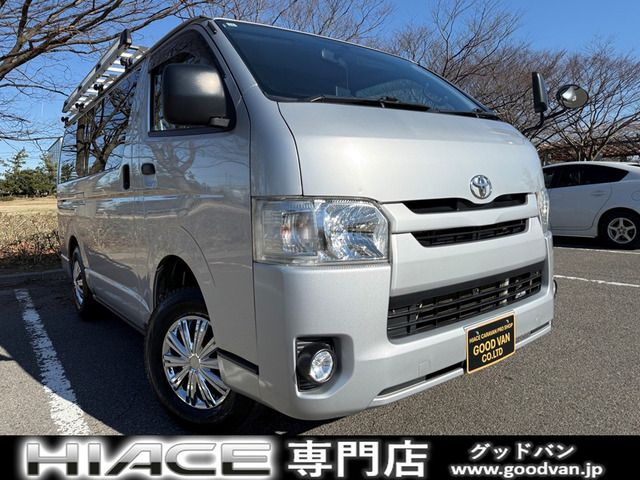 HIACE van 4WD
