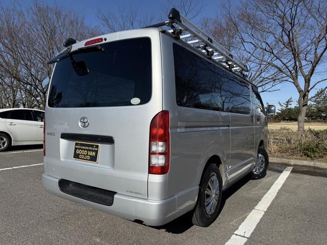 HIACE van 4WD