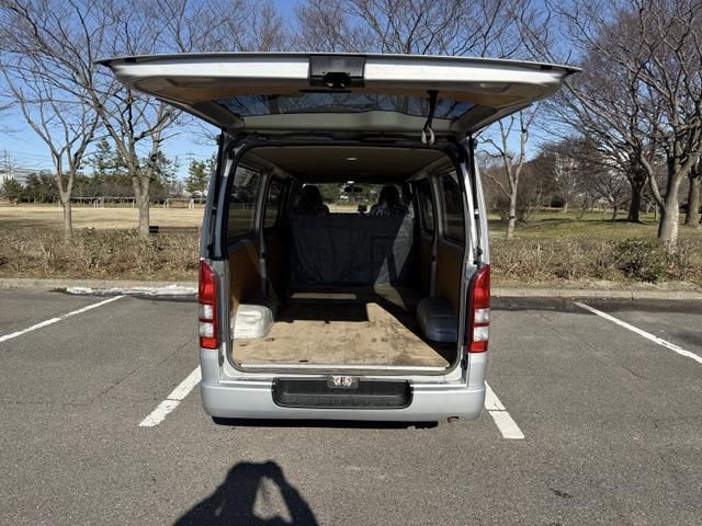 HIACE van 4WD