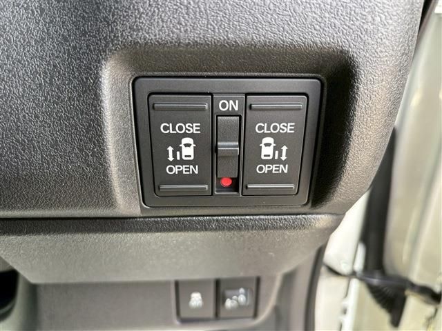 N-BOX CUSTOM
