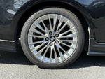 CROWN sedan hybrid