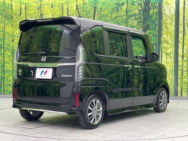 N-BOX CUSTOM