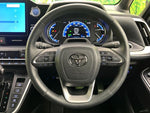 VOXY HYBRID