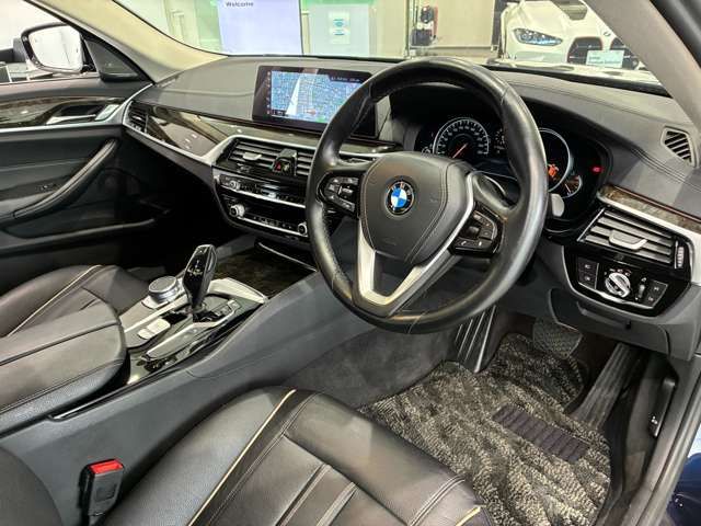 BMW 5 Series sedan