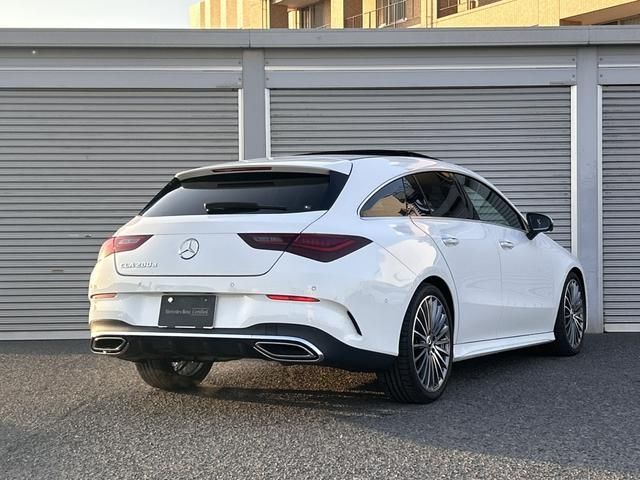 MERCEDES BENZ CLA Shooting Brake