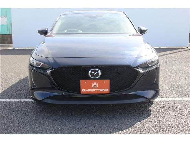 MAZDA3 FASTBACK