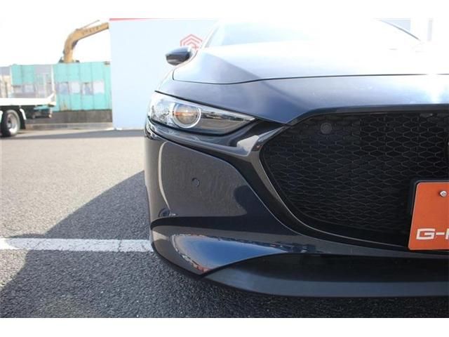 MAZDA3 FASTBACK