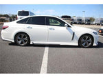 CROWN sedan hybrid