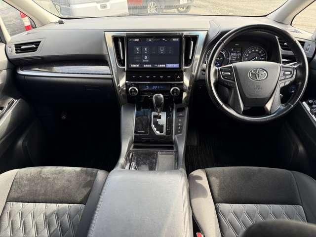 ALPHARD hybrid 4WD