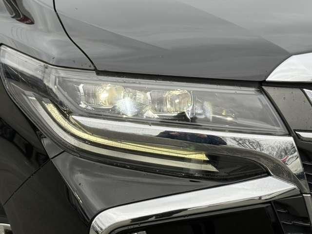 ALPHARD hybrid 4WD