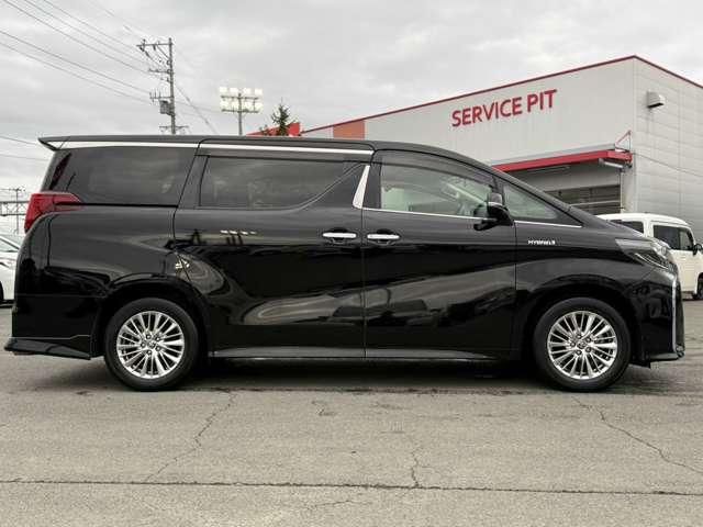 ALPHARD hybrid 4WD