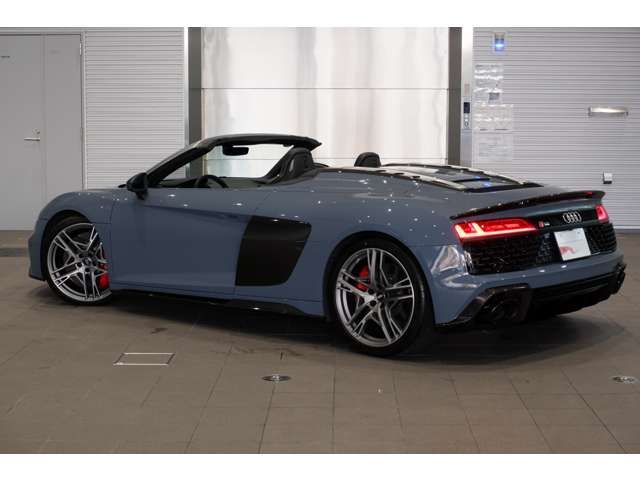 AUDI R8 Spyder