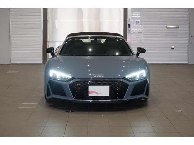AUDI R8 Spyder