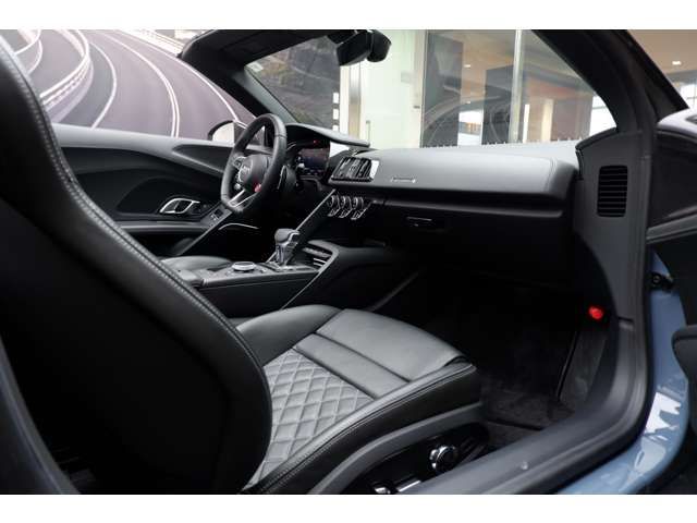 AUDI R8 Spyder