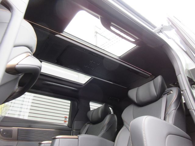 ALPHARD hybrid