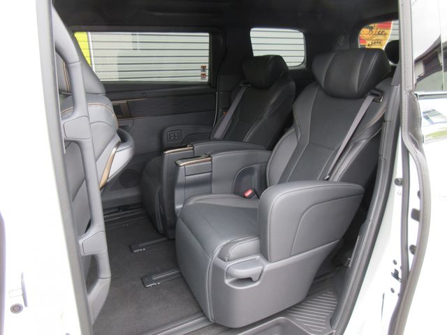 ALPHARD hybrid