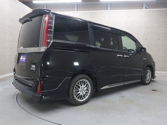 NOAH HYBRID